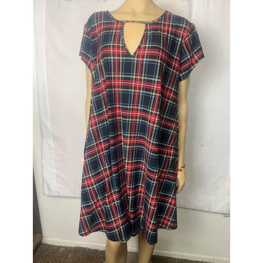 Vibe Sportswear Plaid Shift Dress Womens 2X Short‎ Sleeve Keyhole back Pockets